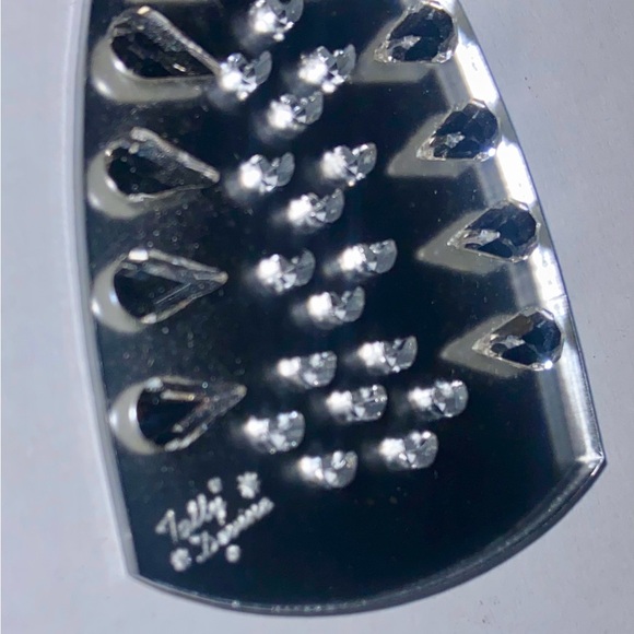 Tatty DeViNe acrylic ironing earrings mirrored sparkly earrings NEW in box iron - Picture 6 of 14